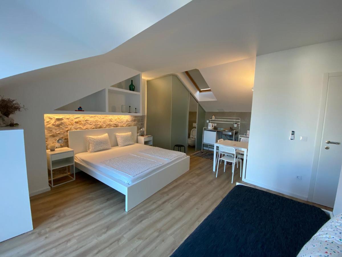 Sobe “Zavjetrina” Appartement Murter Buitenkant foto