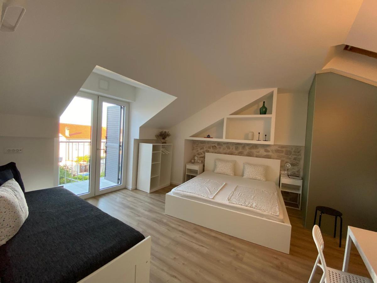 Sobe “Zavjetrina” Appartement Murter Buitenkant foto