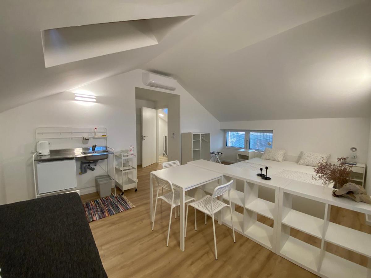 Sobe “Zavjetrina” Appartement Murter Buitenkant foto